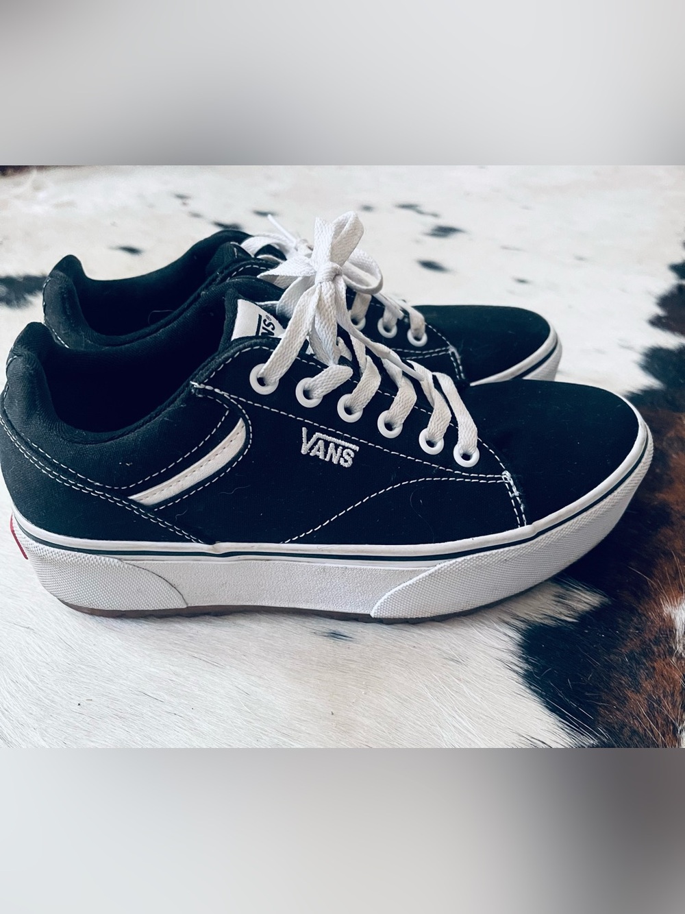 Vans 7.5 Platform Sneaker
